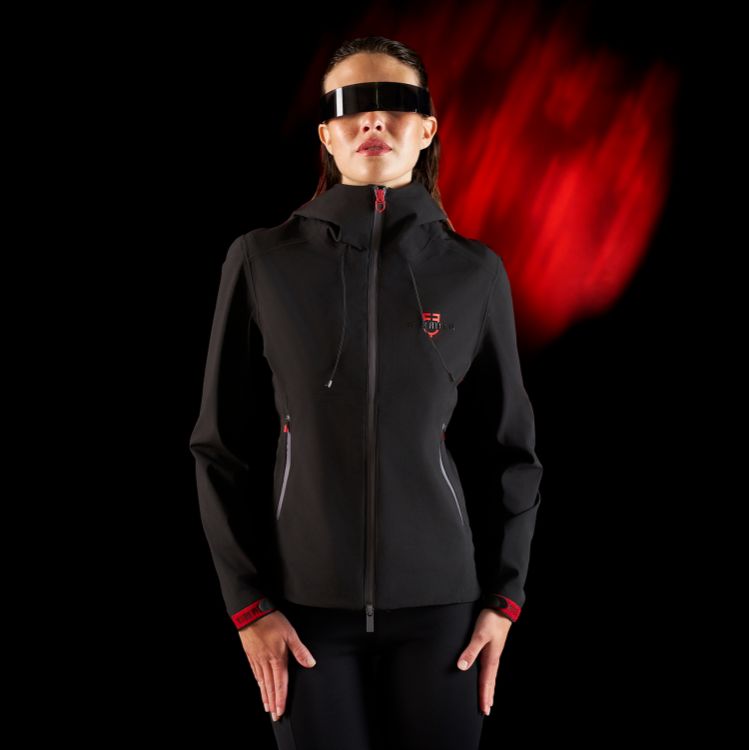 Women's waterproof softshell jacket with zip