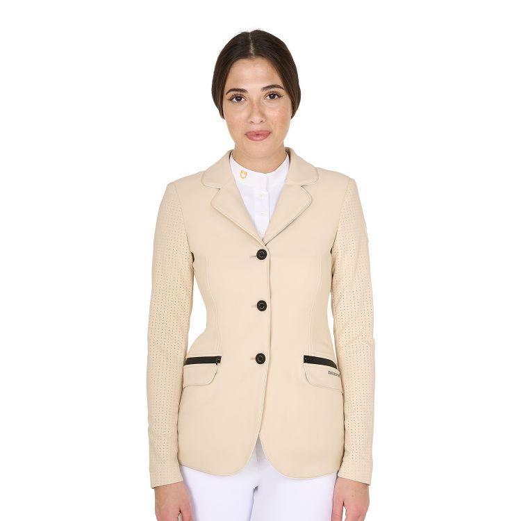 Women's competition jacket three buttons perforated fabric