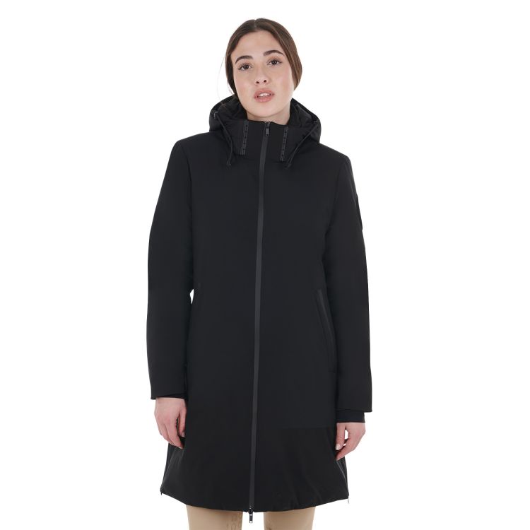 Women's waterproof and windproof long jacket