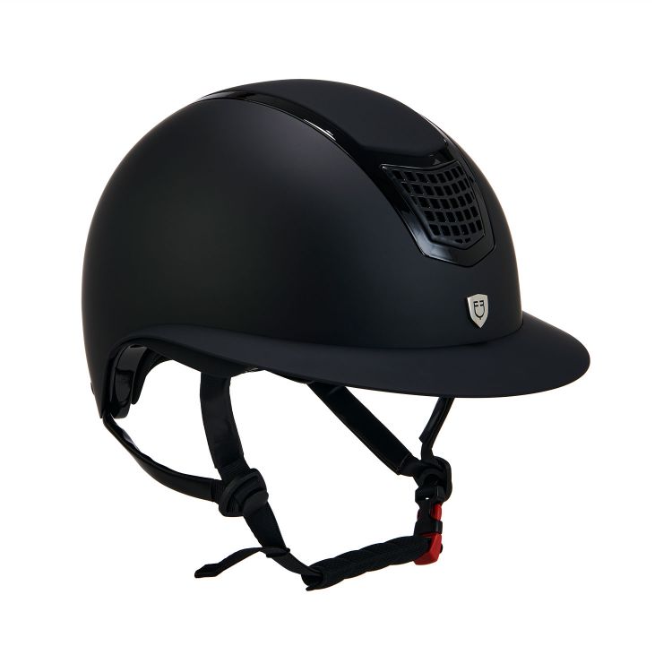 Ultra-light helmet in resistant matte plastic