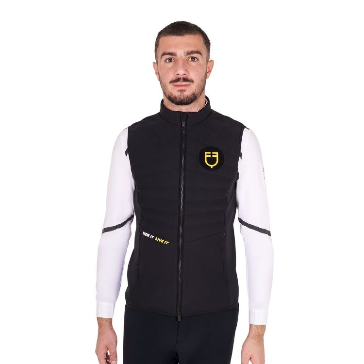 Men's slim fit sleeveless jacket in technical fabric